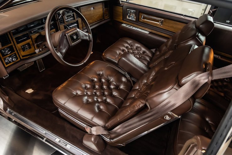 салон Cadillac Eldorado Biarritz, Cadillac Eldorado, Cadillac Eldorado 1984, капсула часу