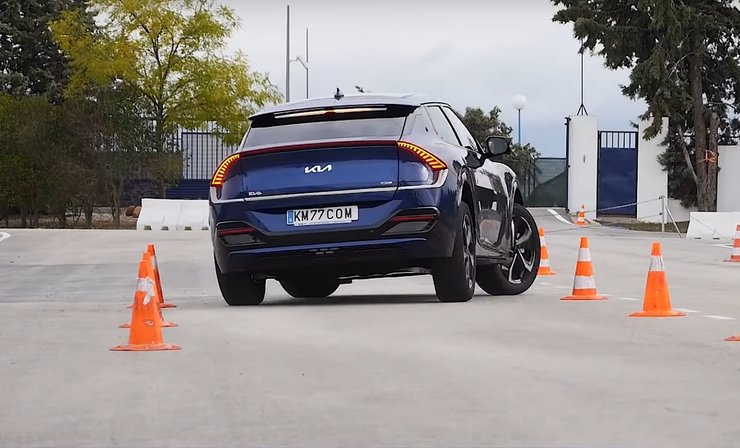 лосиный тест, Kia EV6, новый Kia EV6, Kia EV6 2021, электромобиль Kia EV6