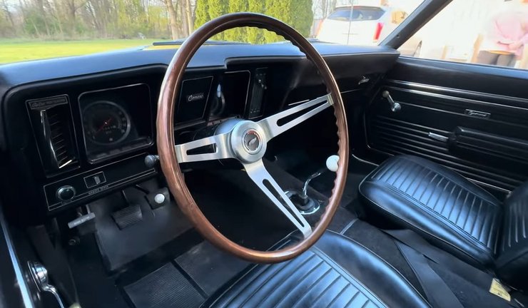 салон Chevrolet Camaro 1969, Chevrolet Camaro, Chevrolet Camaro Z28, капсула часу