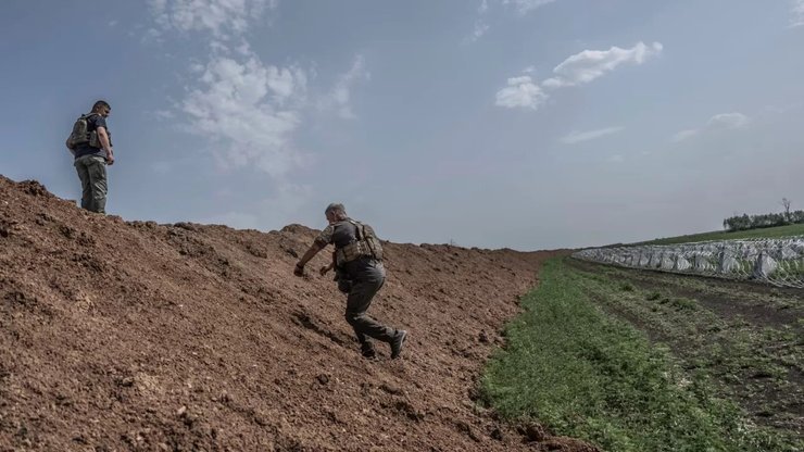 Будівництво оборонних споруд