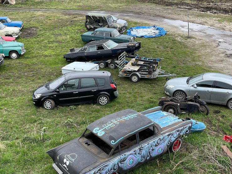 автомузей Львова, автомузей в Україні, автомузей Retro Land Lviv, ретро-авто, американські авто, Tatra 57, Rover 2000