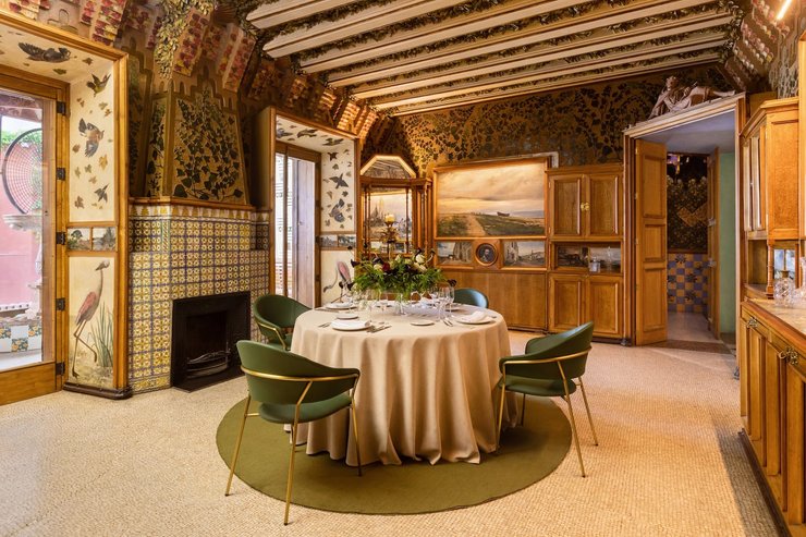 Дом Гауди, Casa Vicens, Airbnb, ночь в доме гауди