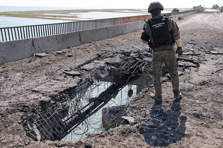 Чонгарський міст після атаки українських дронів