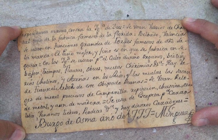 капсула часу, лист з минулого