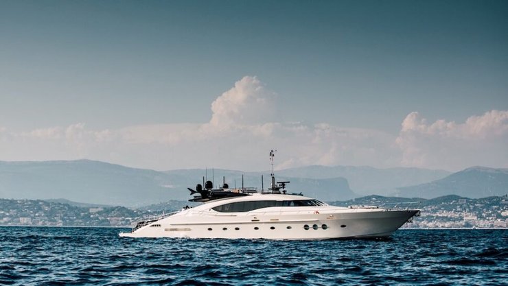 Яхта Макса Ферстаппена