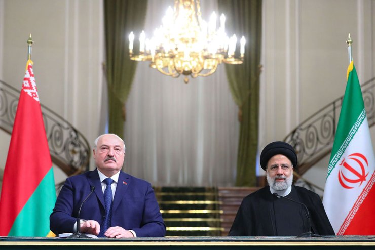 Президент Білорусі Олександр Лукашенко, президент Ірану Ібрагім Раїсі