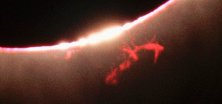 солнце, затмение, плазма