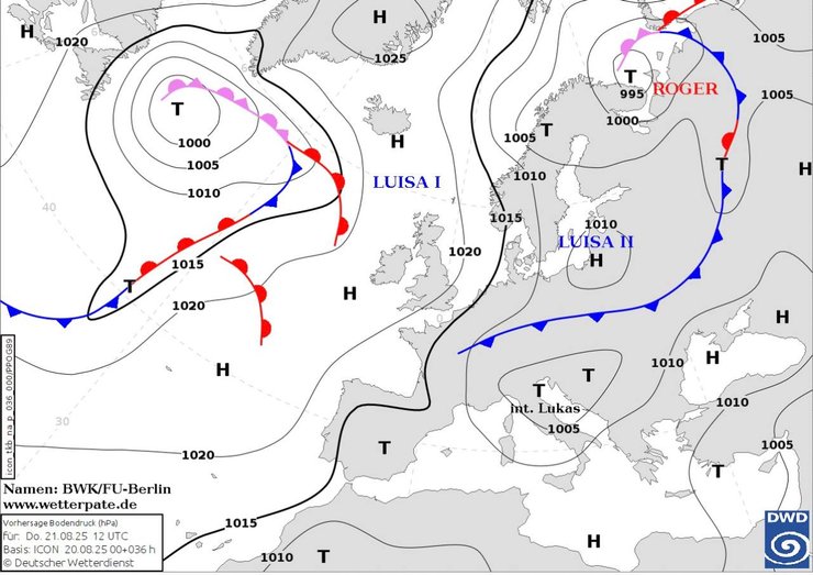Погода завтра буде дощовою під впливом холодного атмосферного фронту