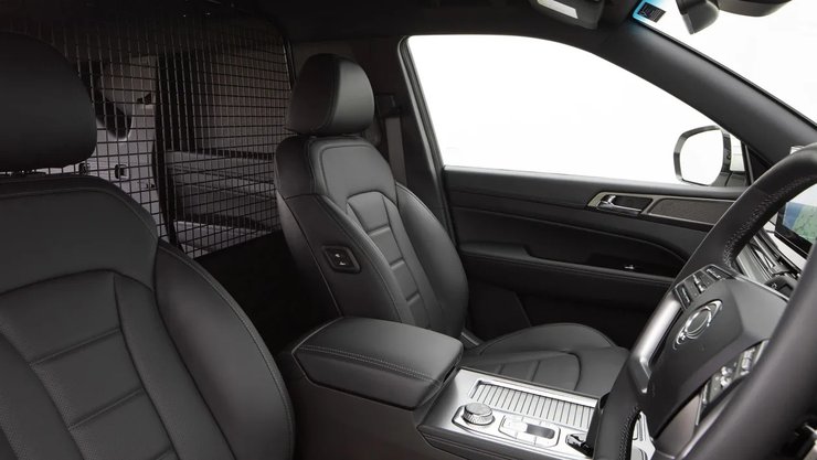 Салон KGM Rexton, SsangYong Rexton, KGM Rexton Commercial