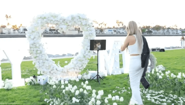 Музыкант сделал предложение невесте, свадьба, выйти замуж, музыкант, рэпер, по сети, помолвка, сидит в тюрьме, рэпер за решеткой