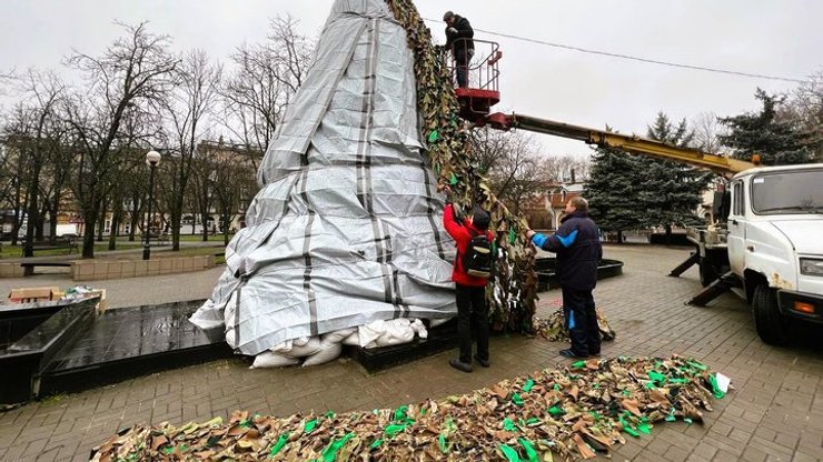 елка в николаеве