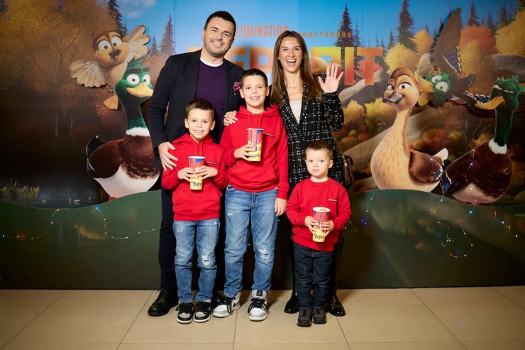 Кристина и Григорий Решетник с детьми фото 2023