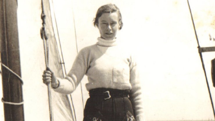 Джоан Хоккард