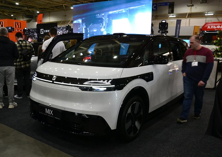 Zeekr Mix, електромобілі Zeekr, Zeekr в Україні