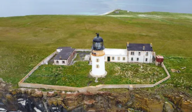 Будтинок для интровертов, на необитаемом острове нашли особняк с семью комнатами, как он выглядит внутри