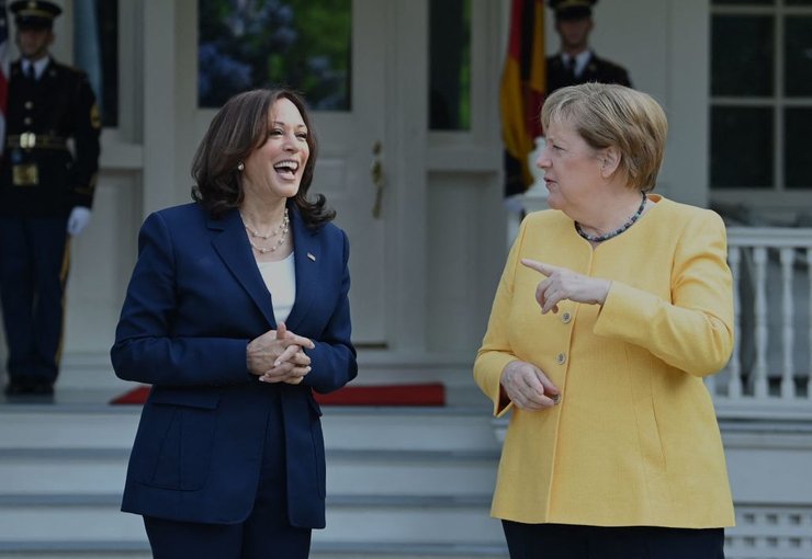 Ангела Меркель, Камала Харрис, мемуары Ангелы Меркель, воспоминания Ангелы Меркель, политика Ангелы Меркель, Ангела Меркель война в Украине