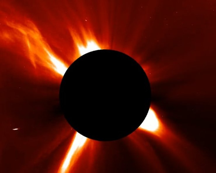 Сонце, спалах, корональний викид маси