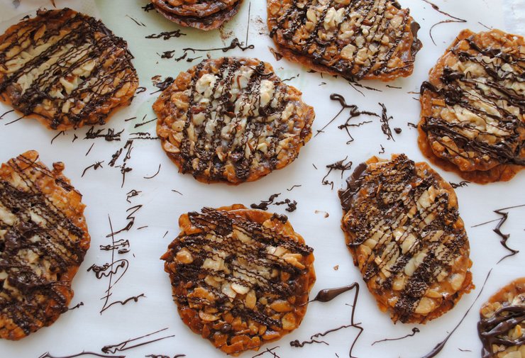 печенье с орехами, ореховый спас, меню, праздничное меню