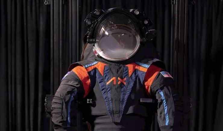 скафандр, Луна, AxEMU