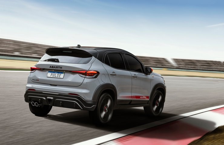 fiat pulse abarth, fiat pulse, fiat abarth, кроссовер Fiat, новый fiat pulse, фиат пульс, Fiat Pulse 2023
