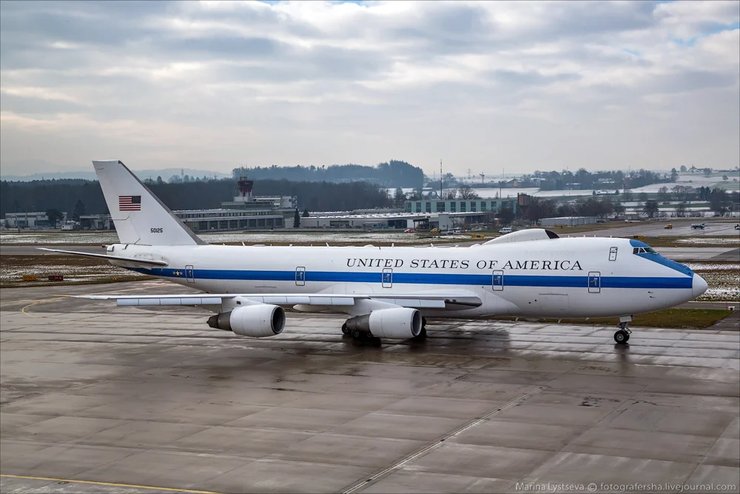 джо байден, білий будинок, візит до Європи, літак судного дня, літаючий пентагон, війна в Україні, президент США
