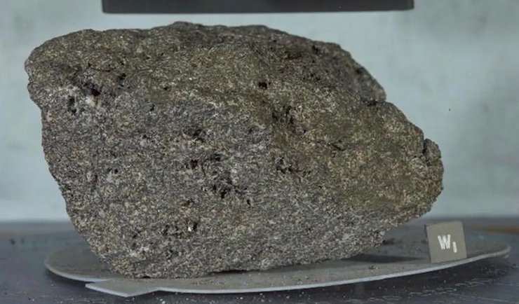 базальт, Луна