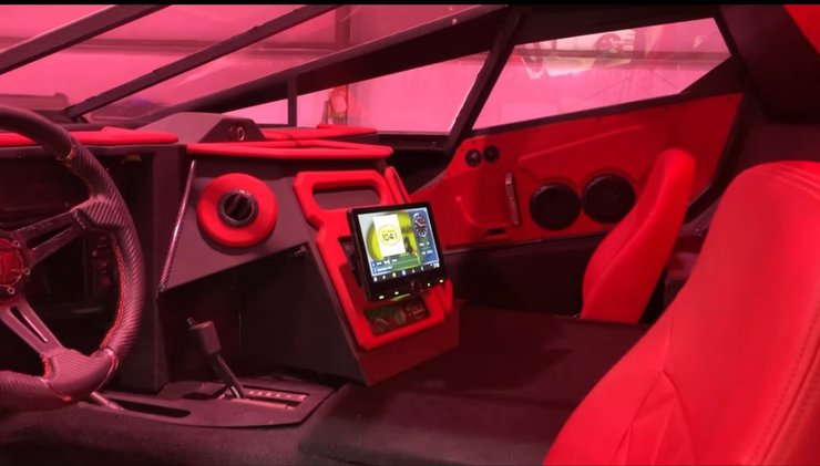 Салон Hummer H1