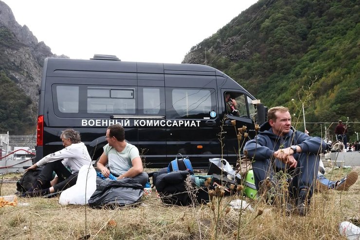 верхний ларс беженцы