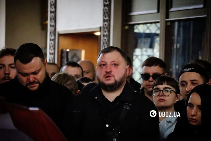 В Киеве похоронили комика Веню