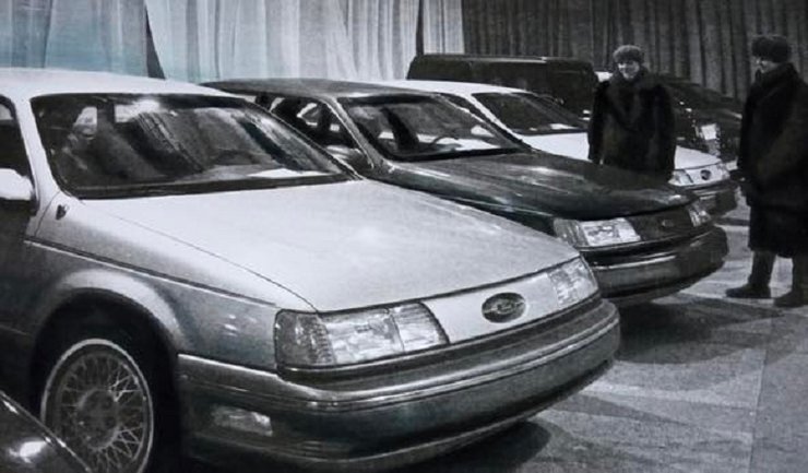Форд Таурус