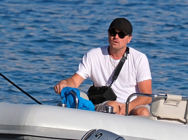 Леонардо Ди Каприо, Леонардо Ди Каприо отпуск, леонардо дикаприо девушка