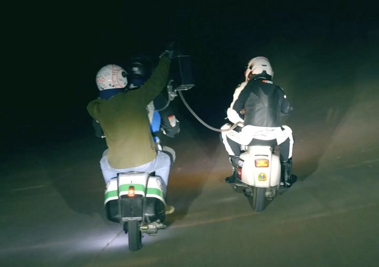 скутер заправка, Piaggio Vespa, Vespa 50 Special, мировой рекорд