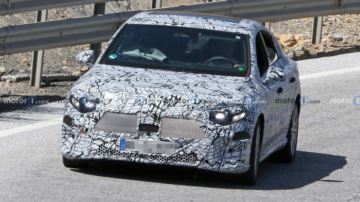 Mercedes-Benz CLA 2024