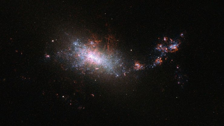 галактика NGC 1140