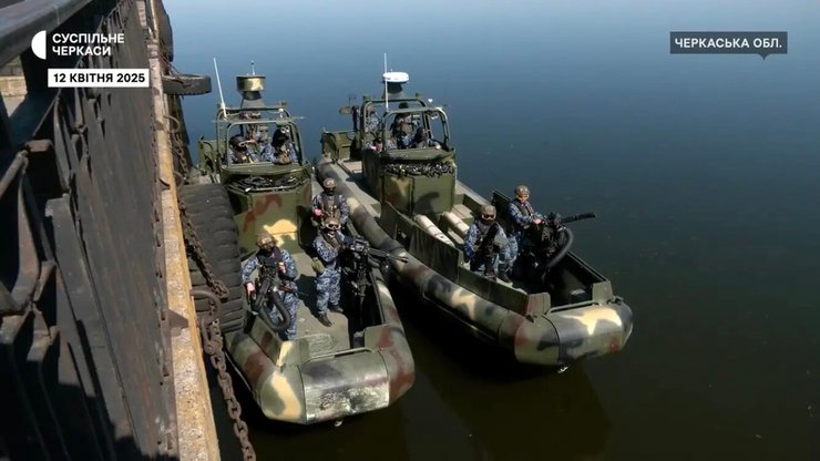 Катера SURC (Small Unit Riverine Craft) из состава Речной флотилии. Фото: "Суспільне: Черкассы"