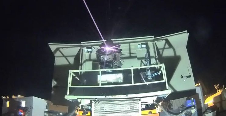 Лазерна зброя "Залізний промінь"