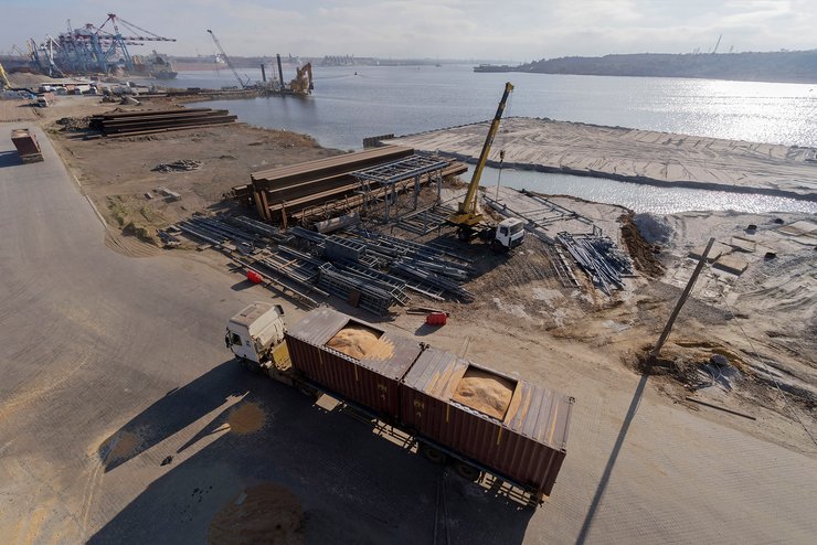 Экспорт: зерно, сталь