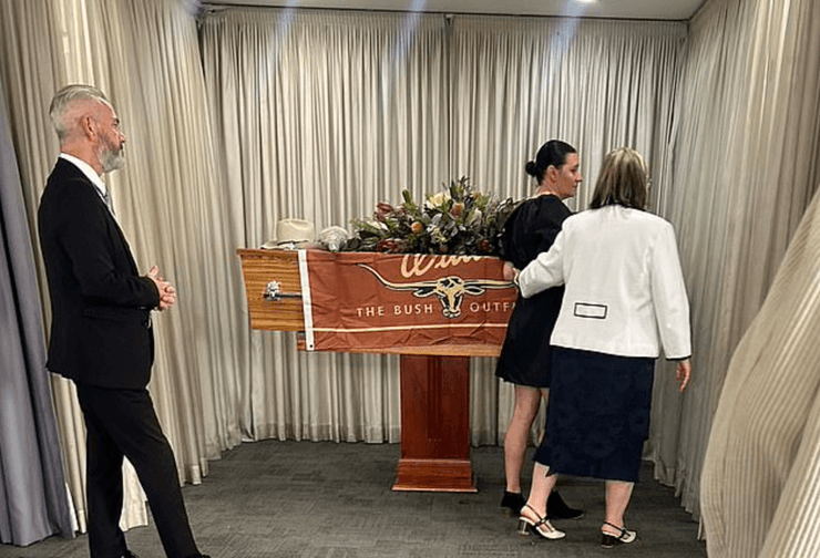 В круизах часто умирают люди