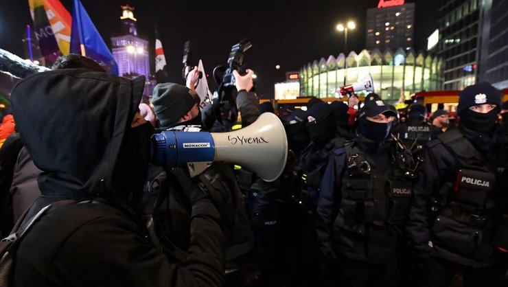 заборона абортів, варшава, польща, марш, страйк, протести