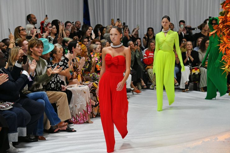 лила грейс мосс, неделя моды, модный показ, дочь кейт мосс