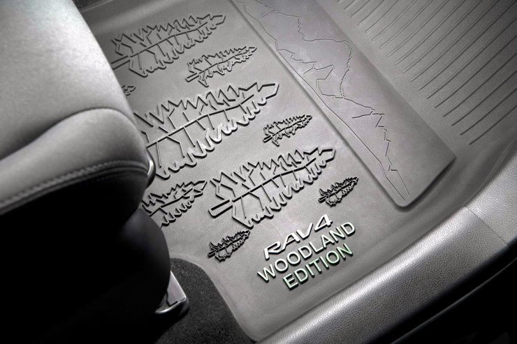 Нова Toyota RAV4, Toyota RAV4 Woodland Edition, Toyota RAV4, кросовер Toyota RAV4, Toyota RAV4 2023