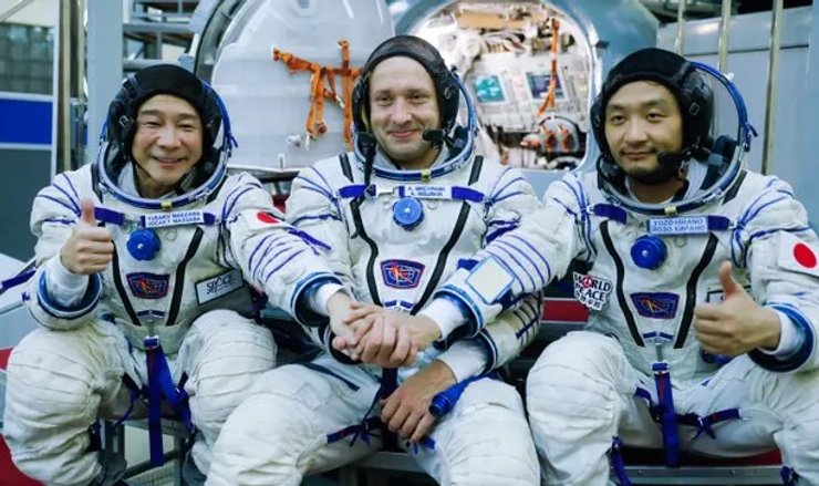 Юсаку Маэдзава, Александр Мисуркин, Йозо Хирано