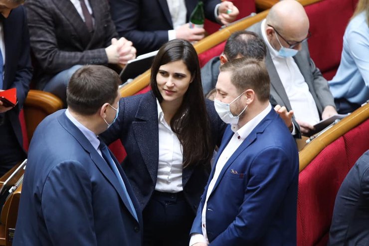 Біографія Дениса Монастирського