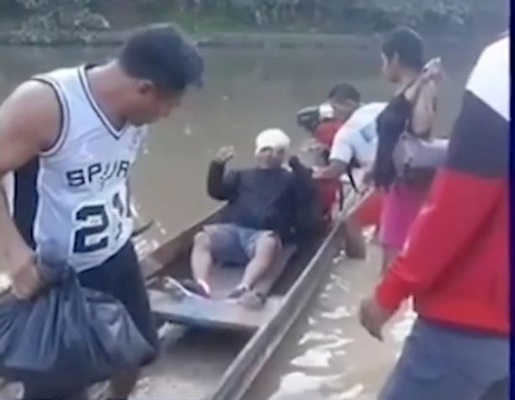 Нападение пришельцев в Перу, пришельцы, инопланетяне, пожирающие лица, напали на жителей деревни, Амазония, племя икиту