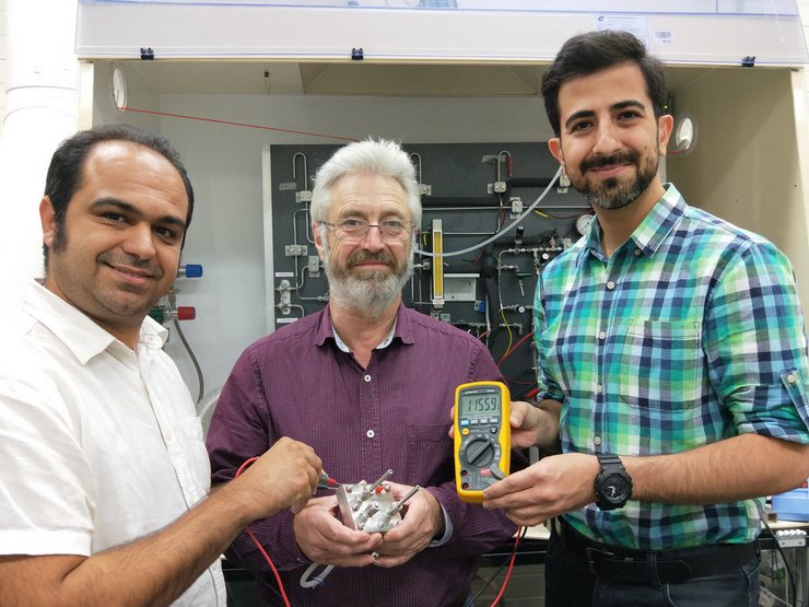 протонна батарея, протонний акумулятор