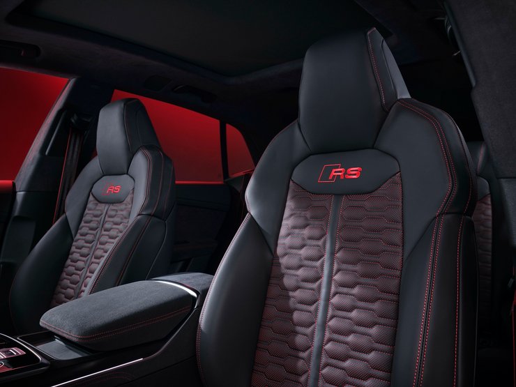 Audi RS Q8, новый Audi RS Q8, кроссовер Audi
