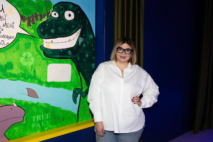 MONATIK, MONATIK персональная выставка, MONATIK картины, MONATIK арт-объекты, MONATIK персональная выставка и гости