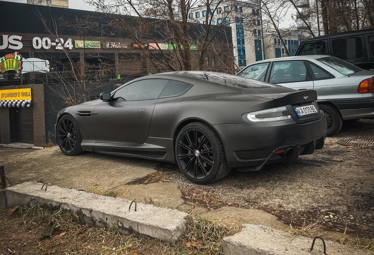 Aston Martin DB9, Aston Martin DB9 Kahn, Kahn Design, тюнинг Aston Martin, Aston Martin DB9 2005