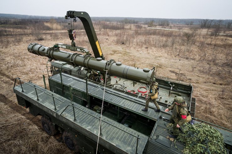 Ракетная установка "Искандер-К" с крылатой ракетой