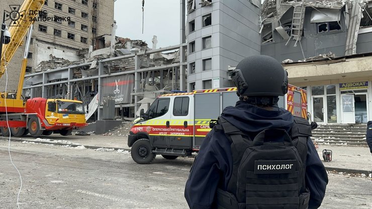 Запорожье, обстрел Запорожья, удар по Запорожью, удар Запорожья, ГСЧС